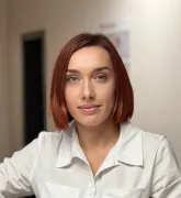 Захарова Олена Петрівна