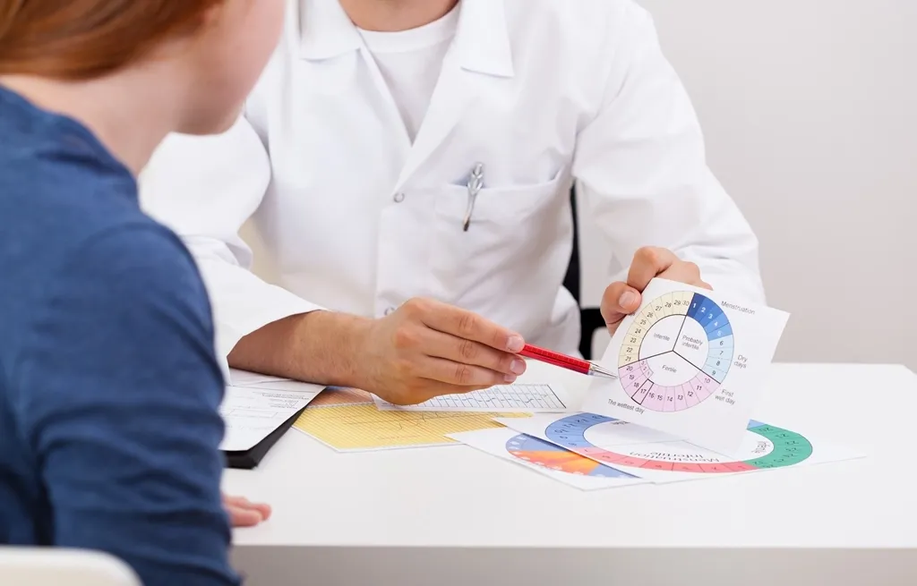 Treatment of hormonal cycle failure in girls: do I need medicines